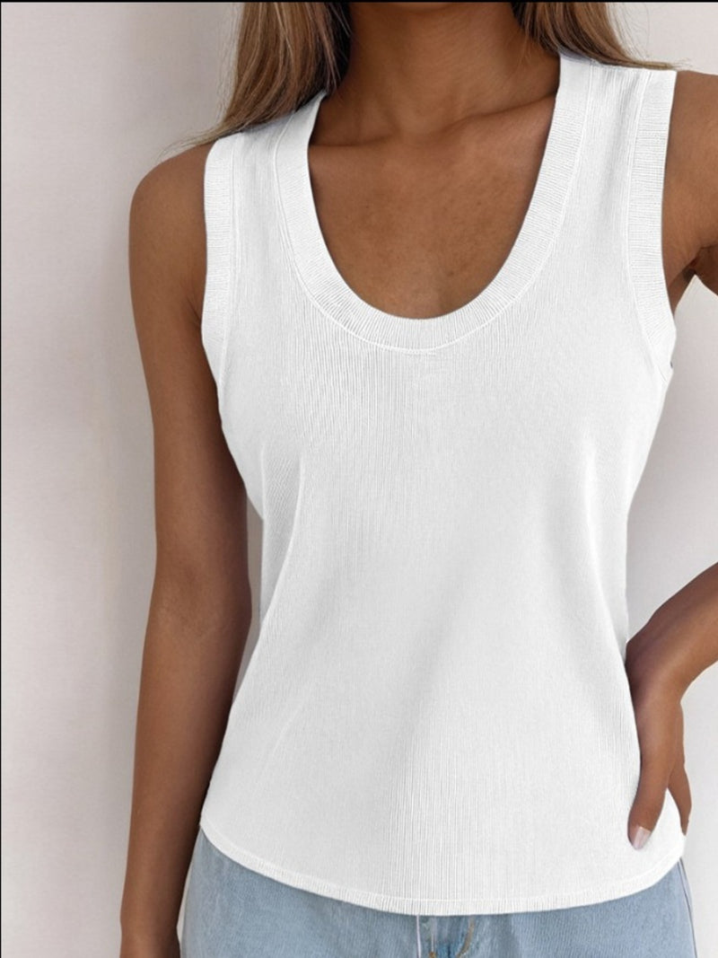 Alexandria Solid Scoop Neck Tank