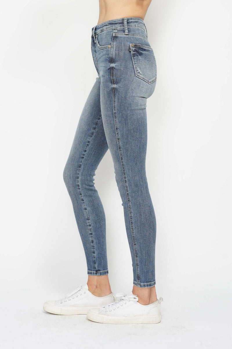 Tommy Judy Blue Full Size Tummy Control Contrast Wash Skinny Jeans