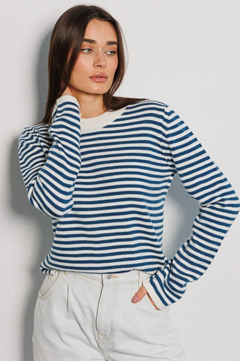 Morragen Striped Round Neck Long Sleeve Sweater